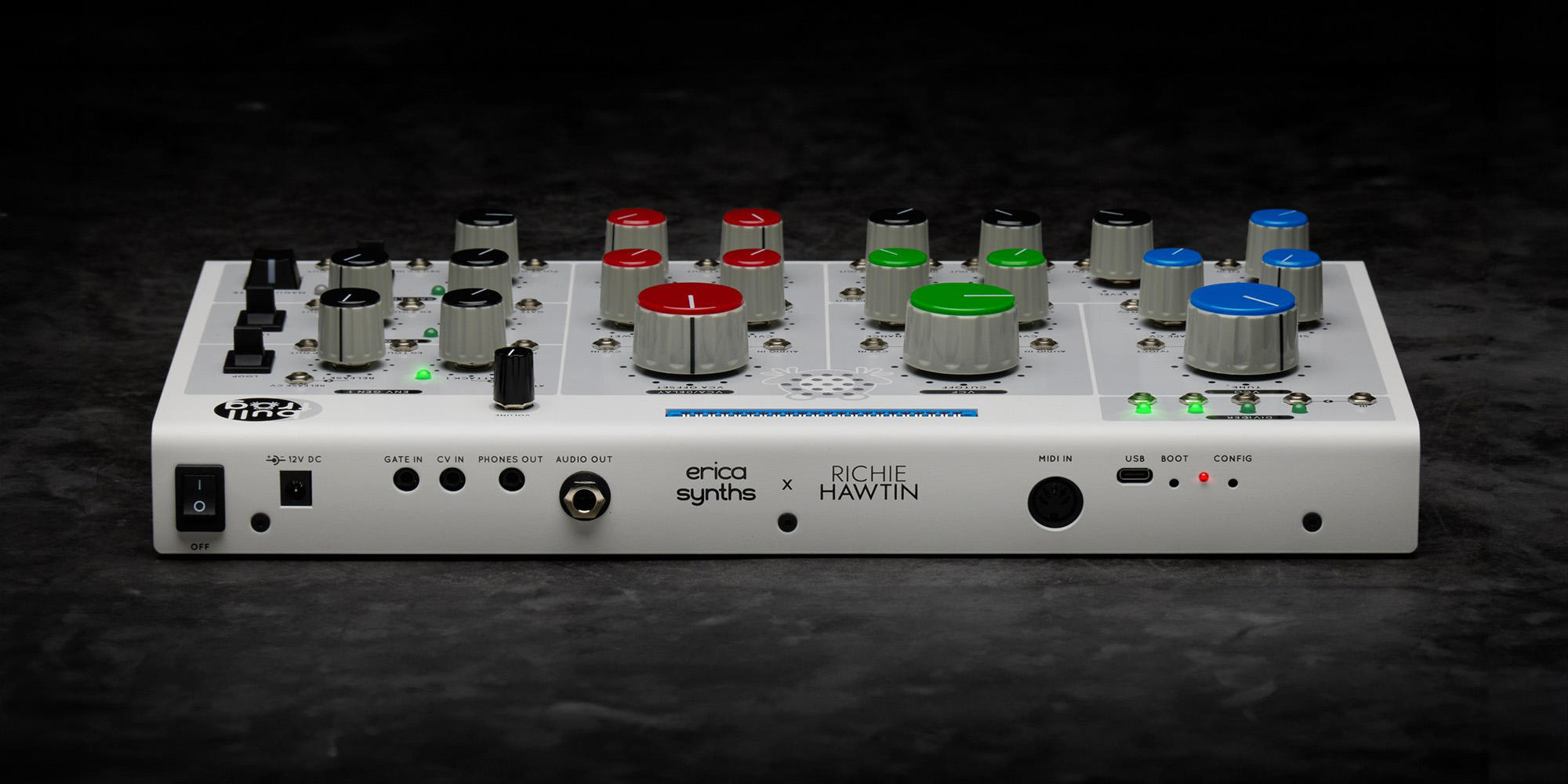 Erica Synths Bullfrog, un semimodular educativo creado junto a